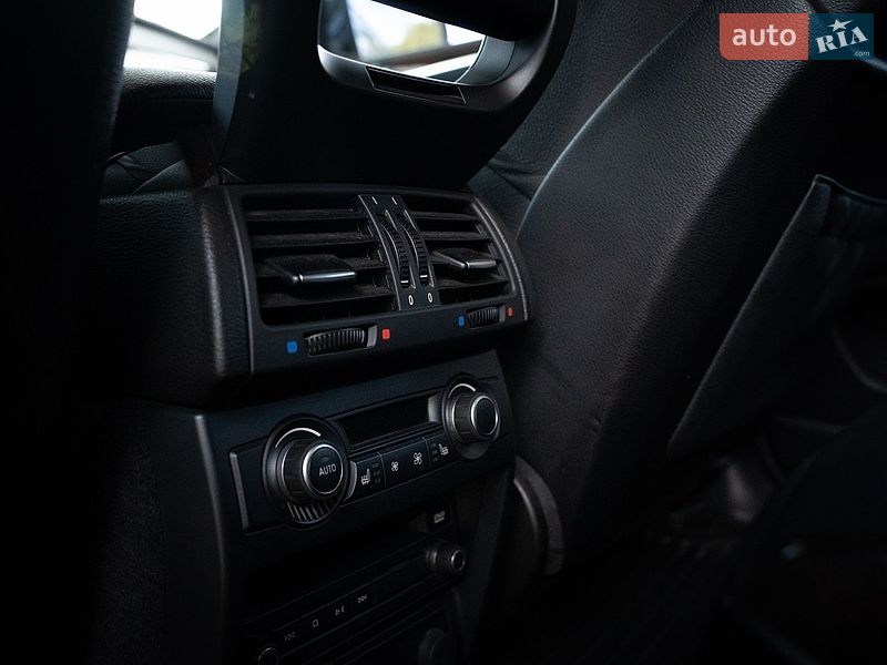 Внедорожник / Кроссовер BMW X6 2009 в Киеве