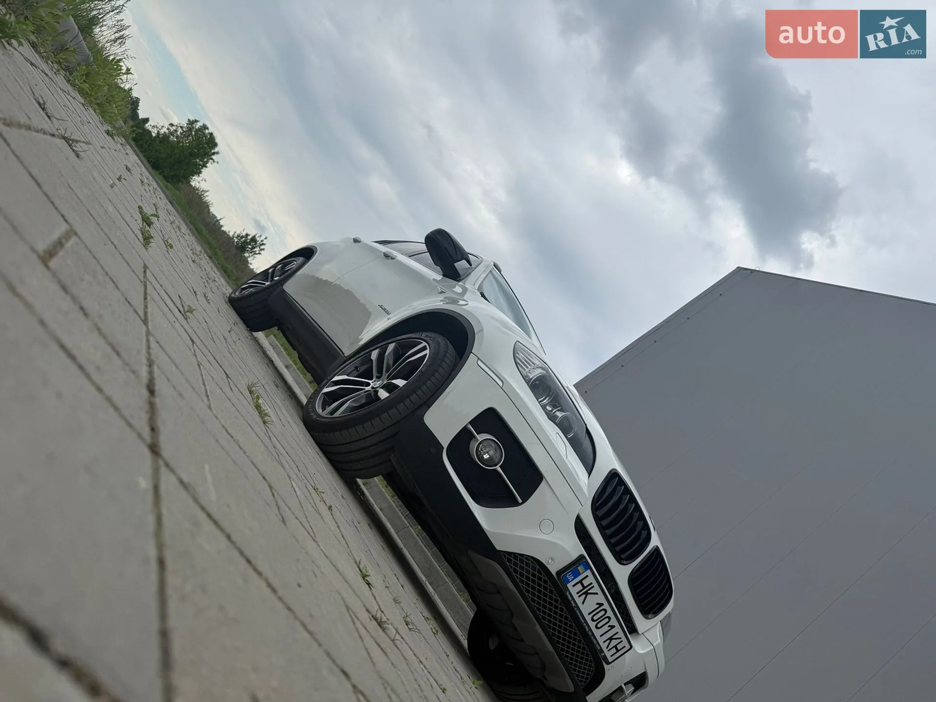 2011 BMW X6 - мініатюра 44