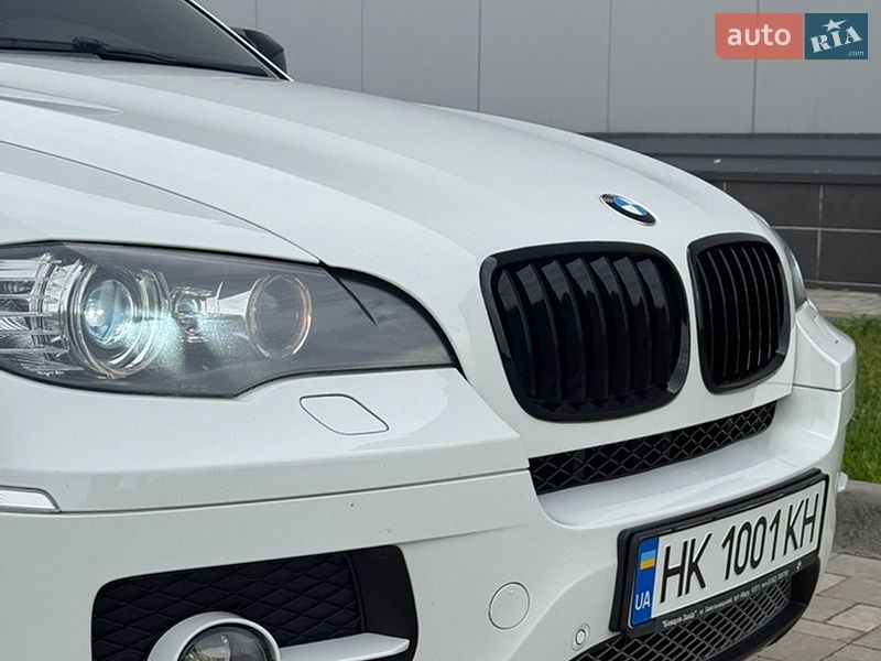 Внедорожник / Кроссовер BMW X6 2011 в Ровно