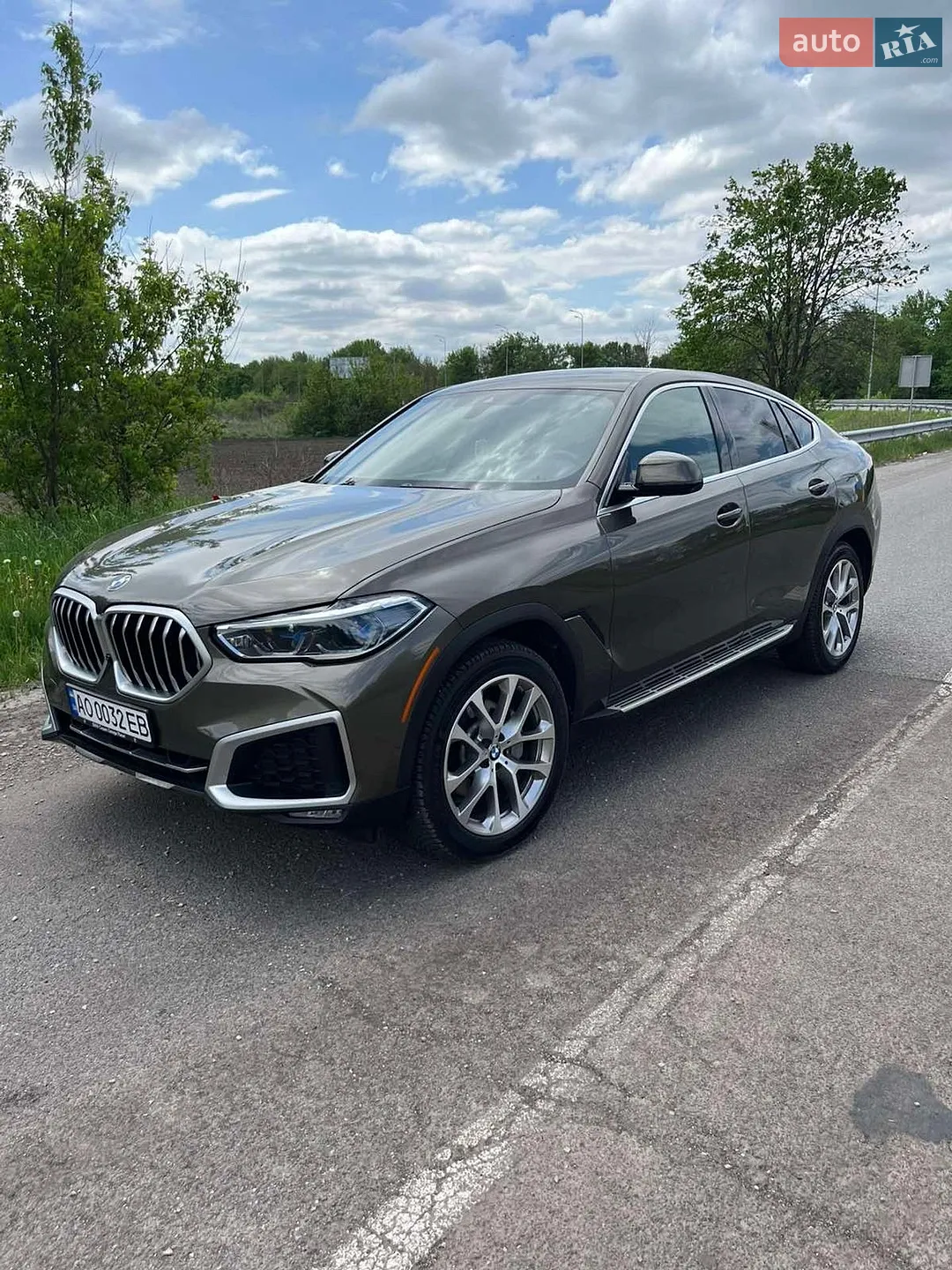 2021 BMW X6 - мініатюра 3