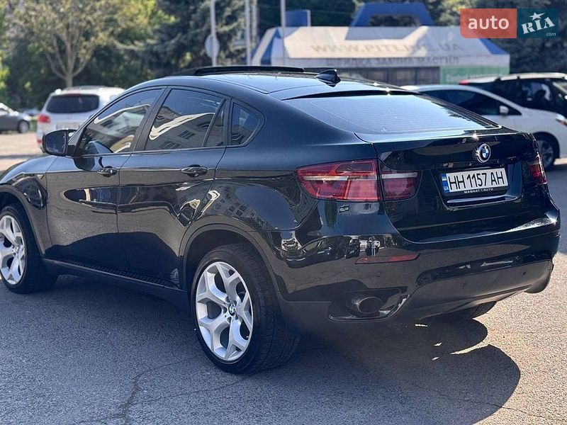 Внедорожник / Кроссовер BMW X6 2014 в Одессе