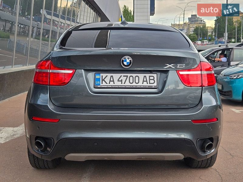 Внедорожник / Кроссовер BMW X6 2012 в Киеве