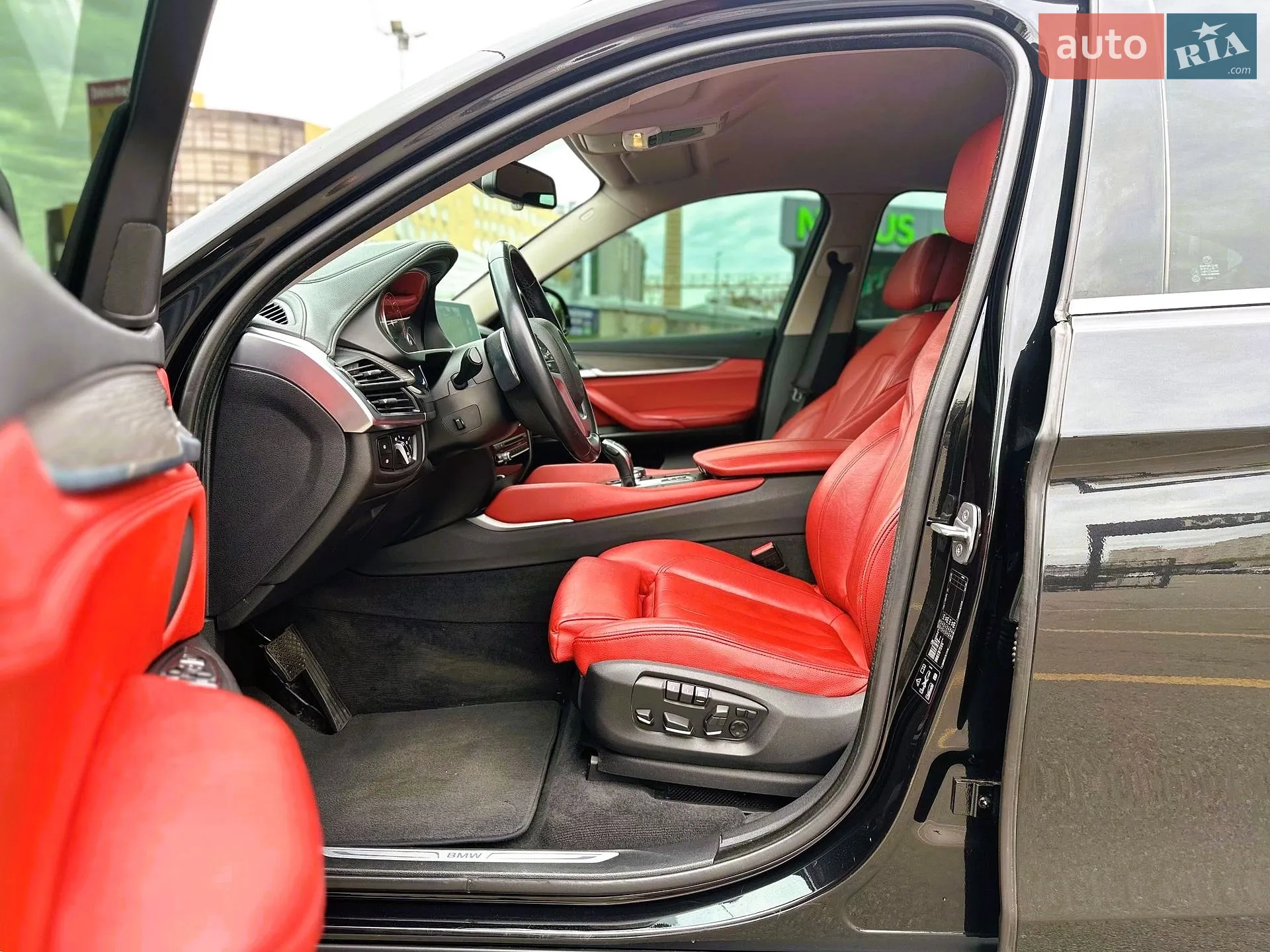 2015 BMW X6 - мініатюра 19