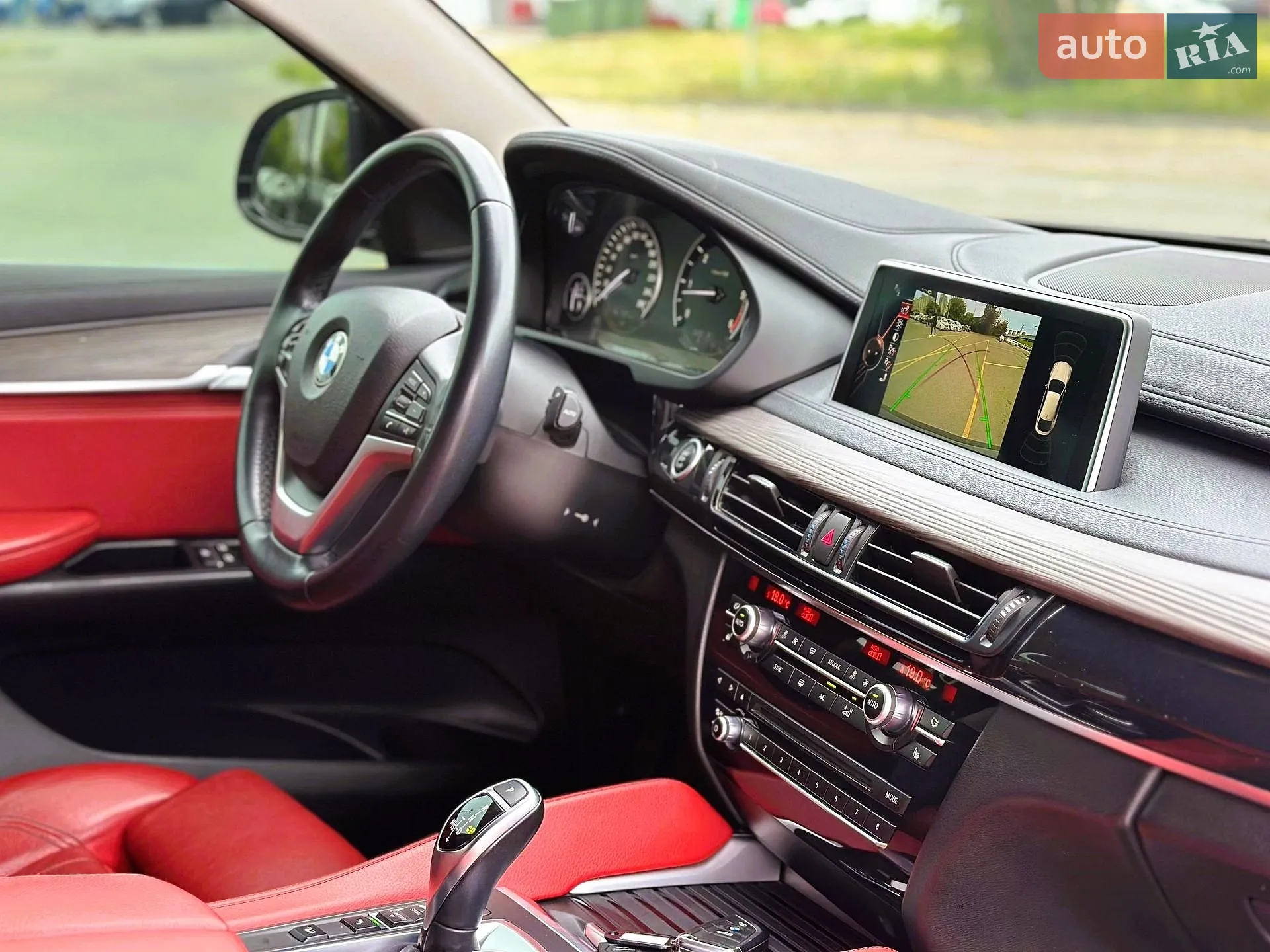 2015 BMW X6 - мініатюра 33