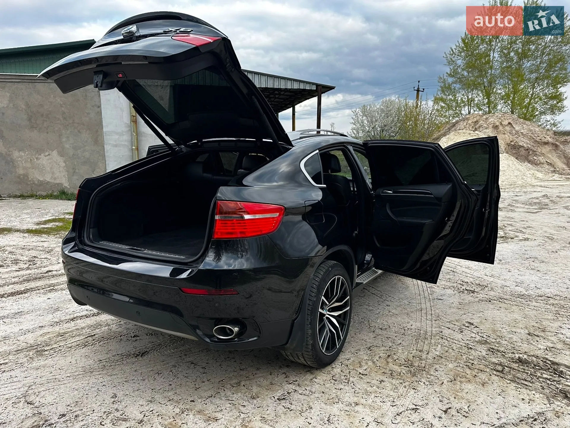 2011 BMW X6 - мініатюра 17
