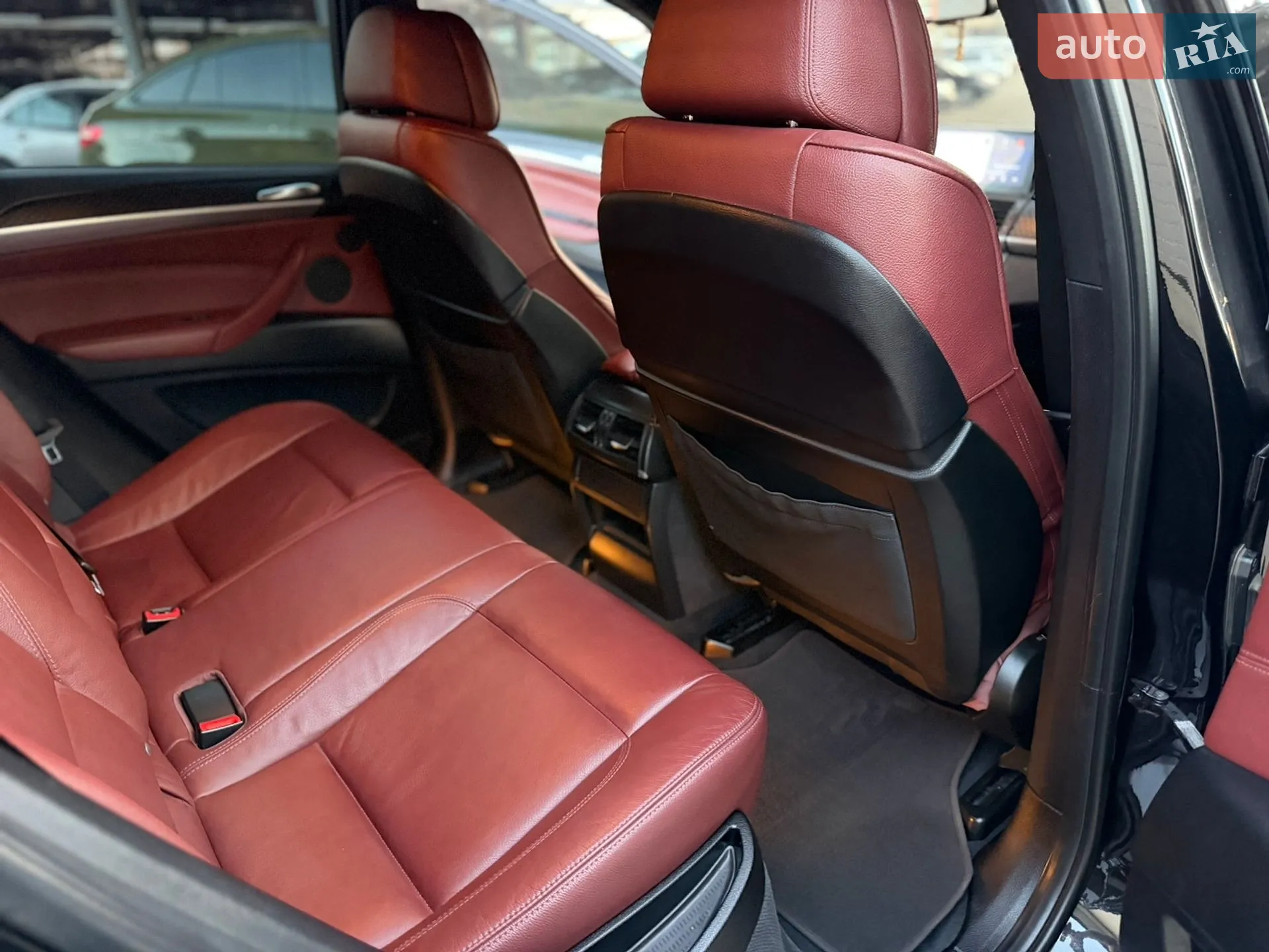 2011 BMW X6 - мініатюра 25