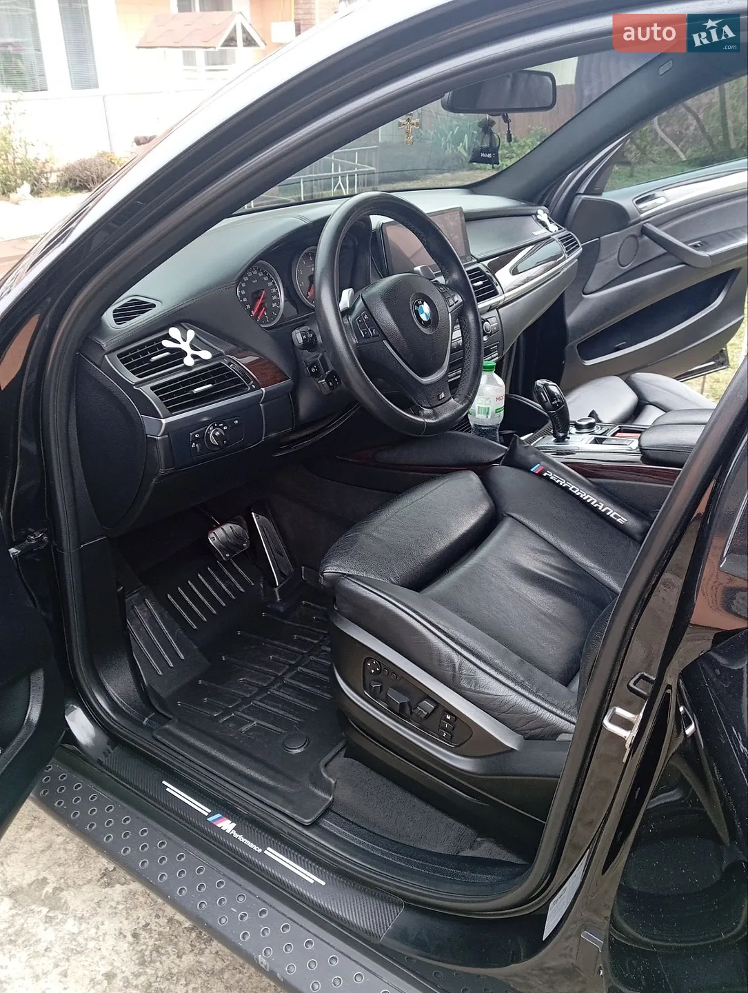 2010 BMW X6 - мініатюра 17