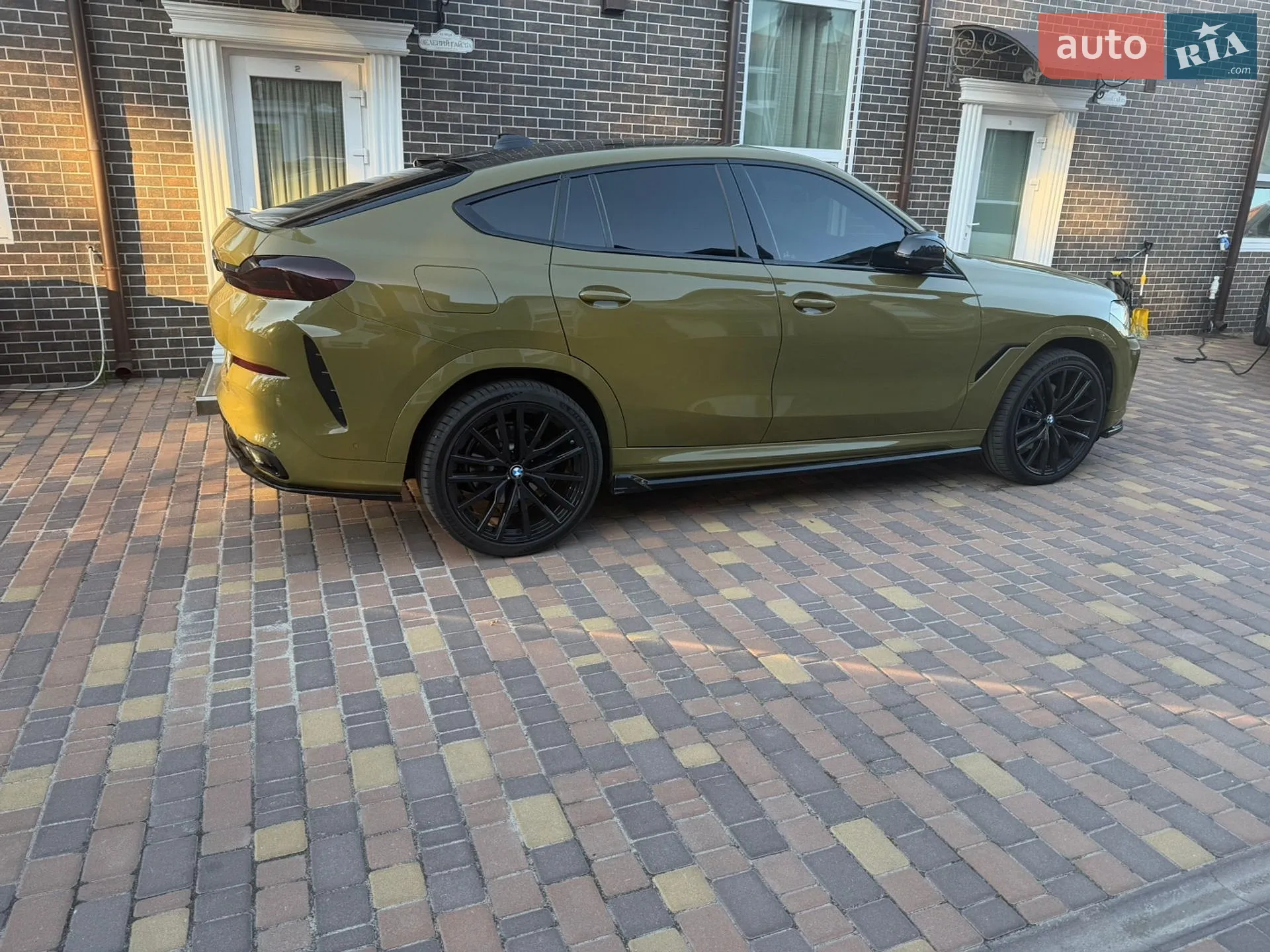 2021 BMW X6 - мініатюра 5