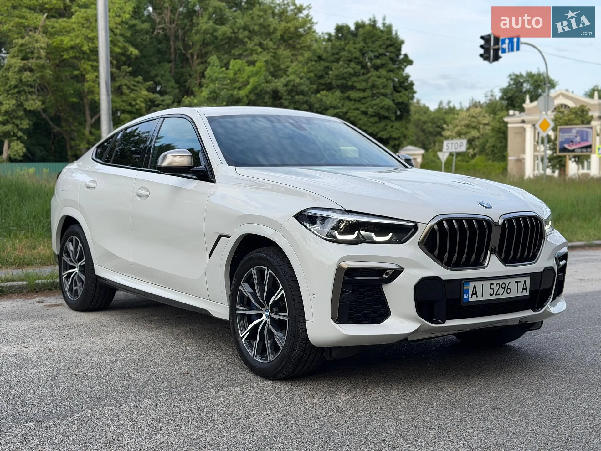 2021 BMW X6 - мініатюра 5