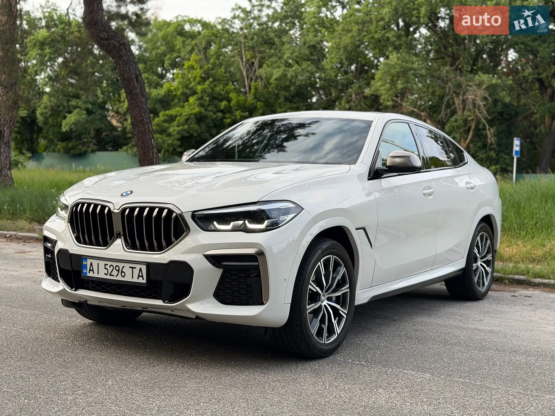 2021 BMW X6 - мініатюра 3