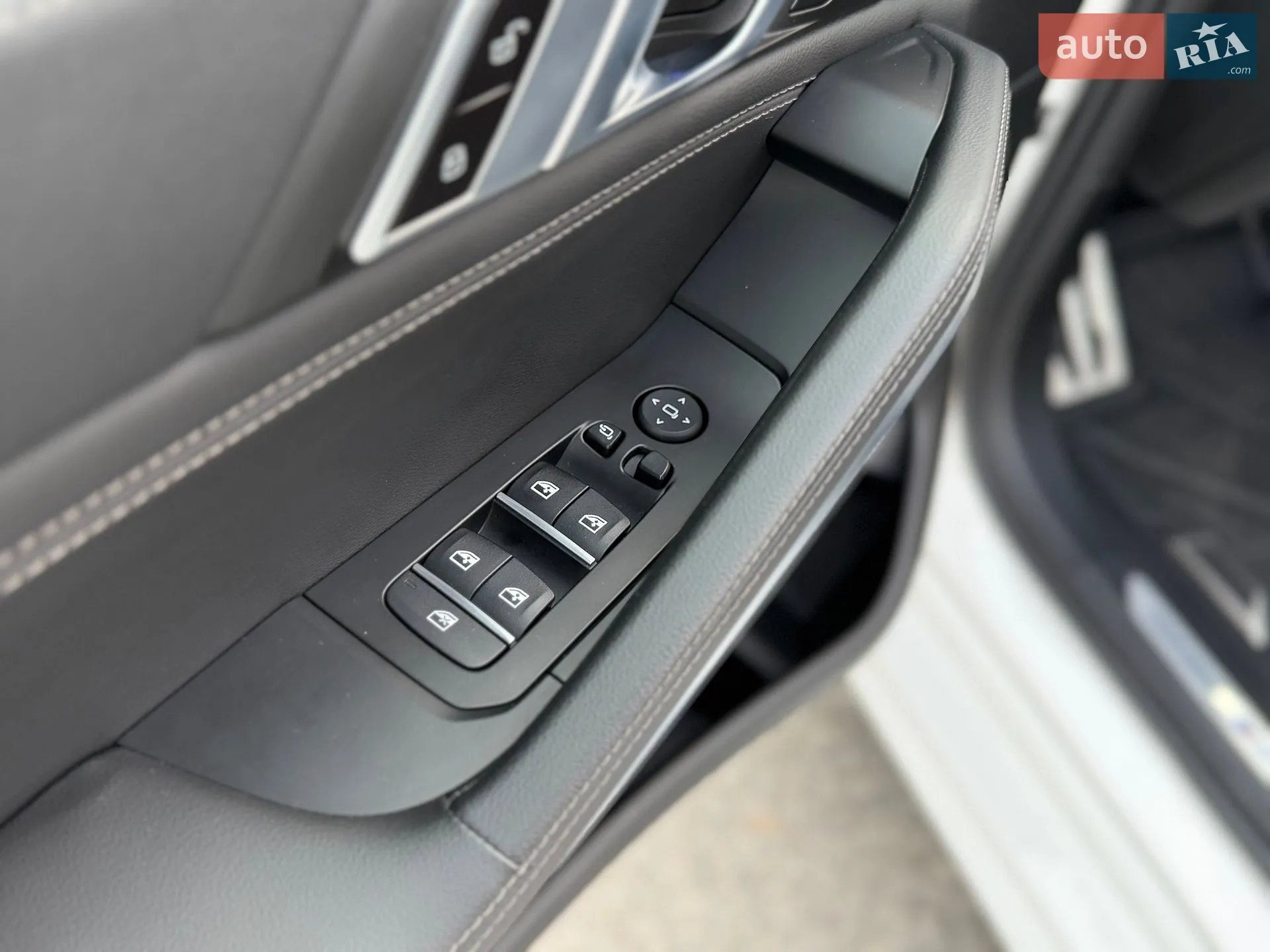 2021 BMW X6 - мініатюра 37