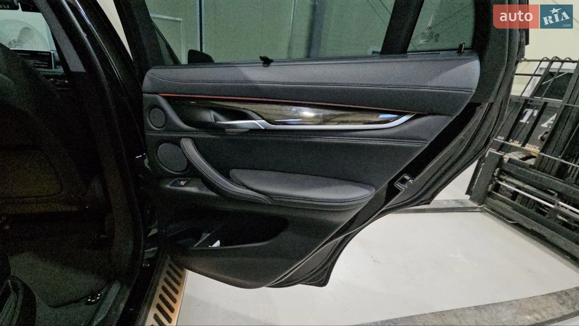 2017 BMW X6 - мініатюра 17