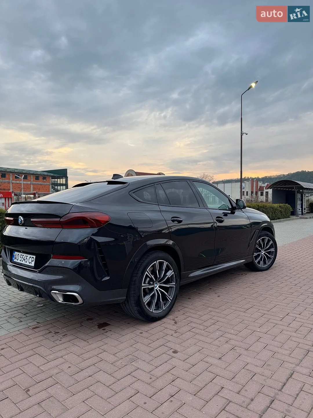 2021 BMW X6 - мініатюра 8