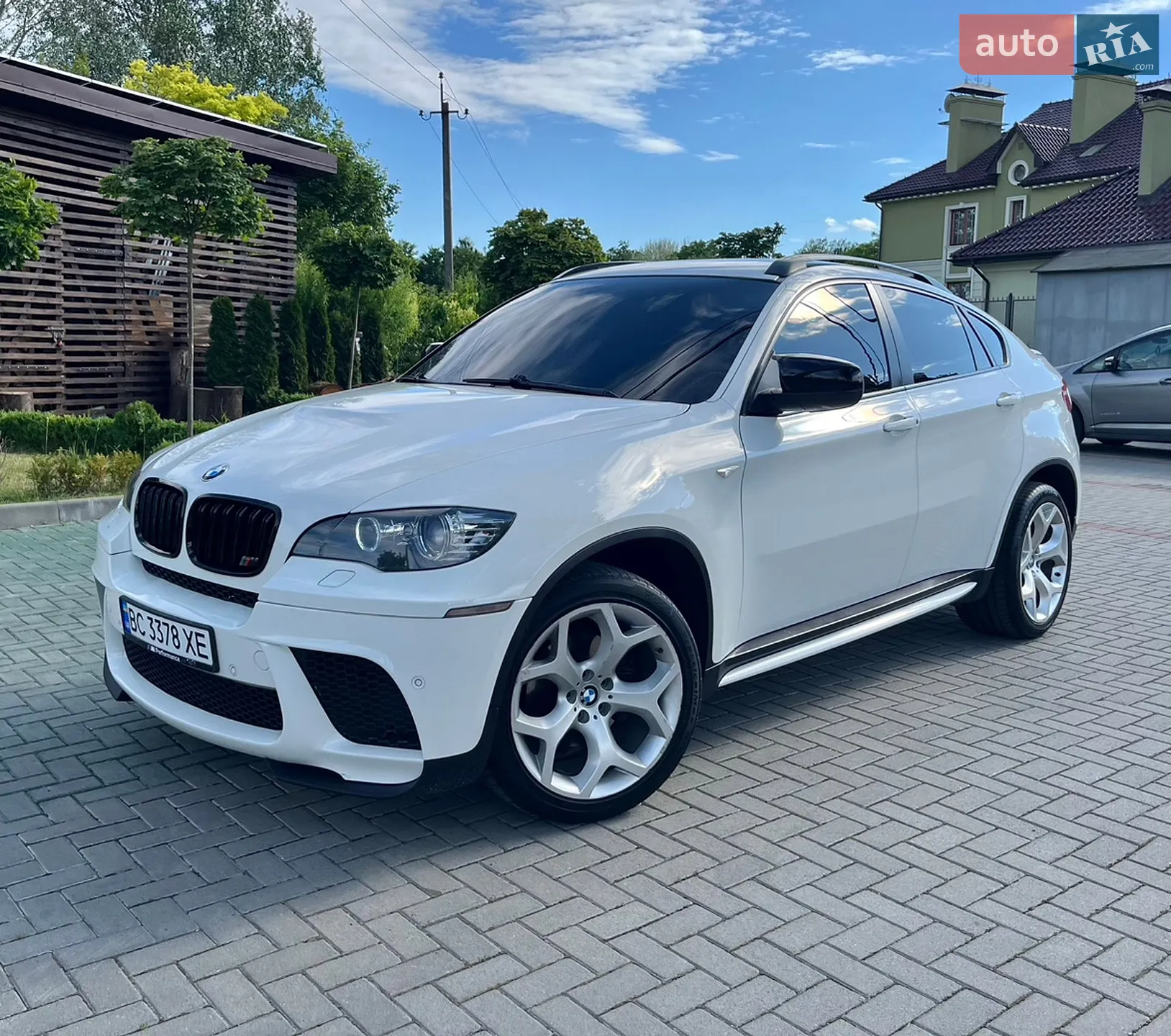 2010 BMW X6 - мініатюра 22