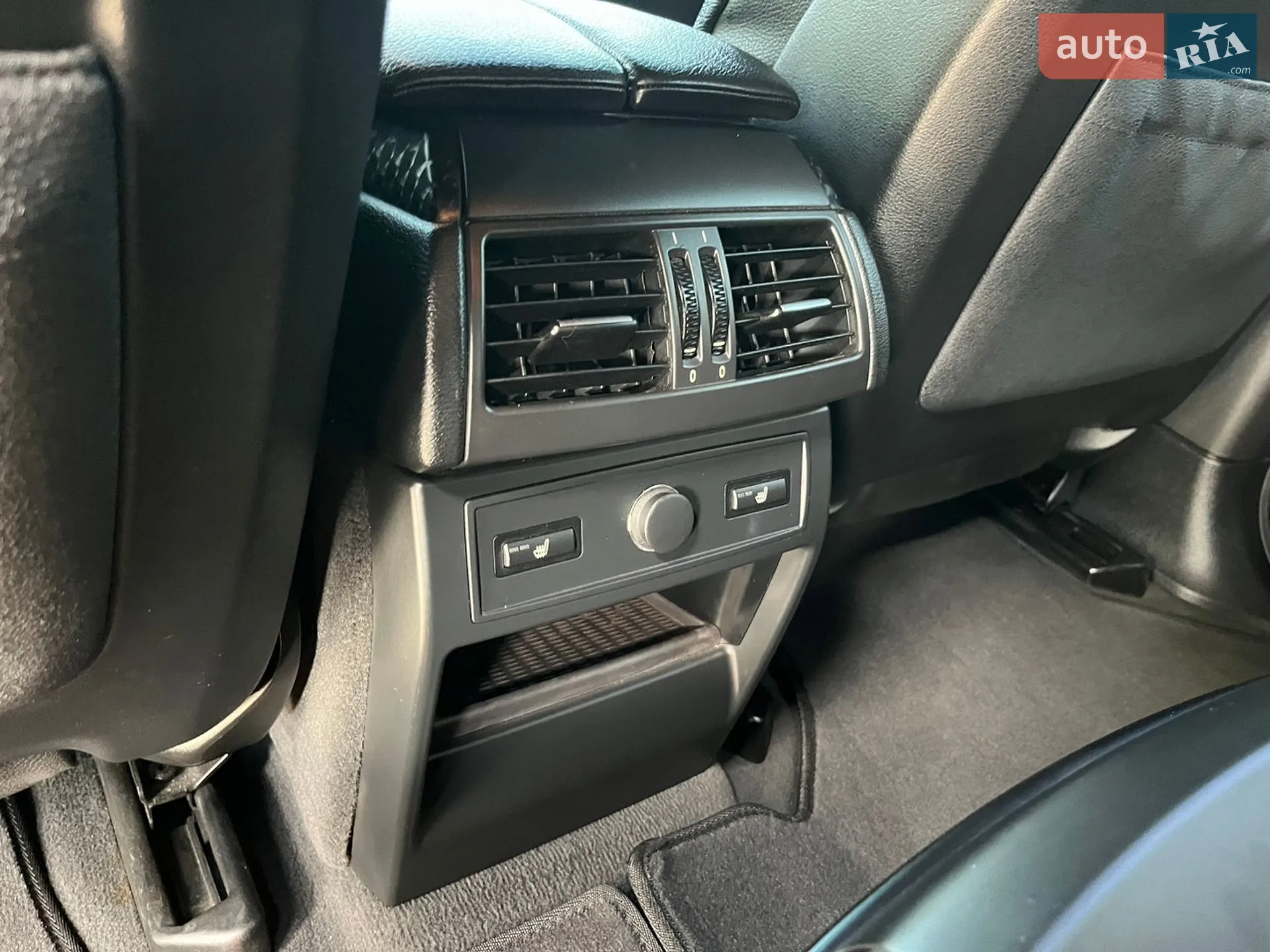 2010 BMW X6 - мініатюра 120