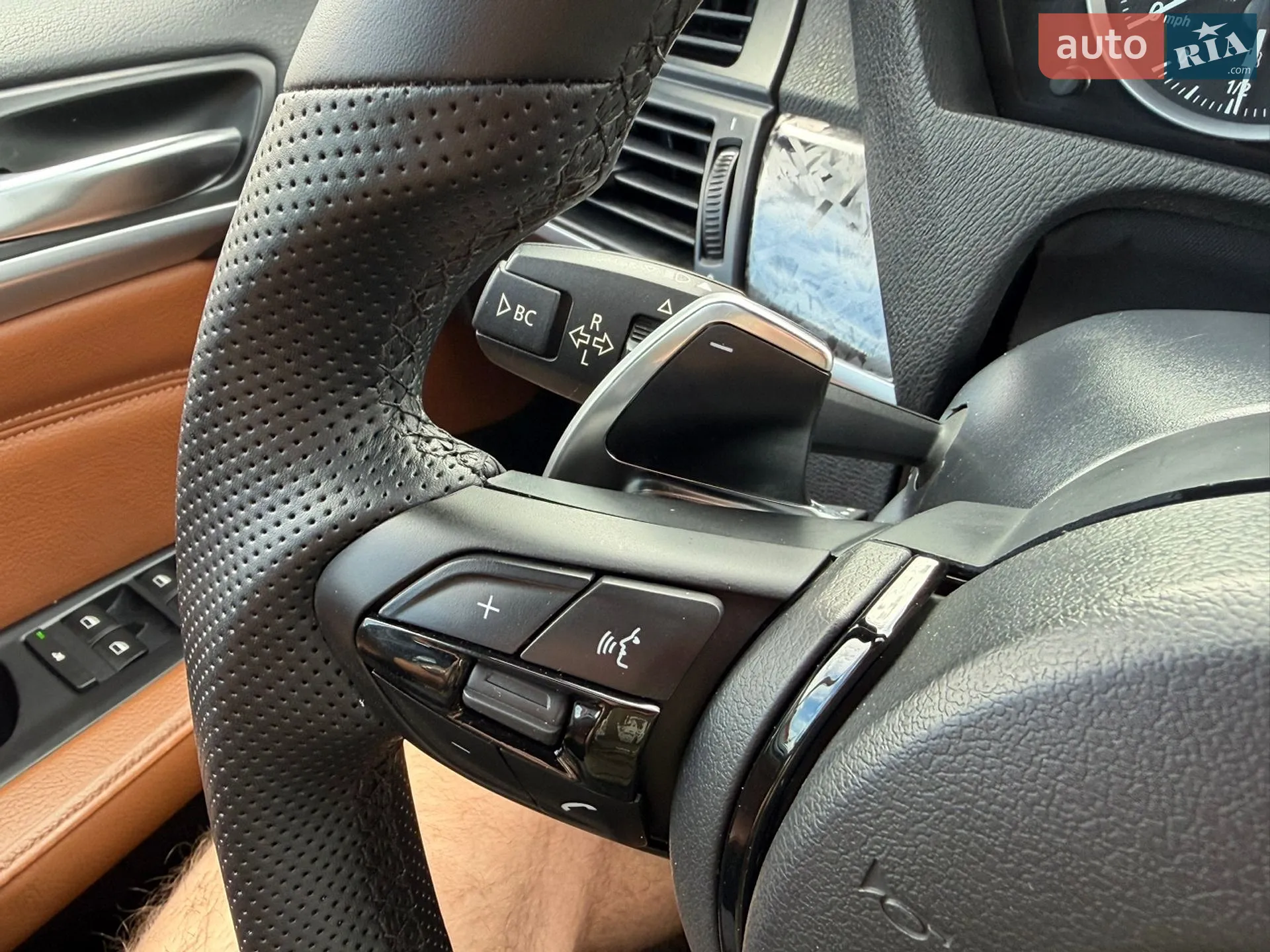 2012 BMW X6 - мініатюра 28