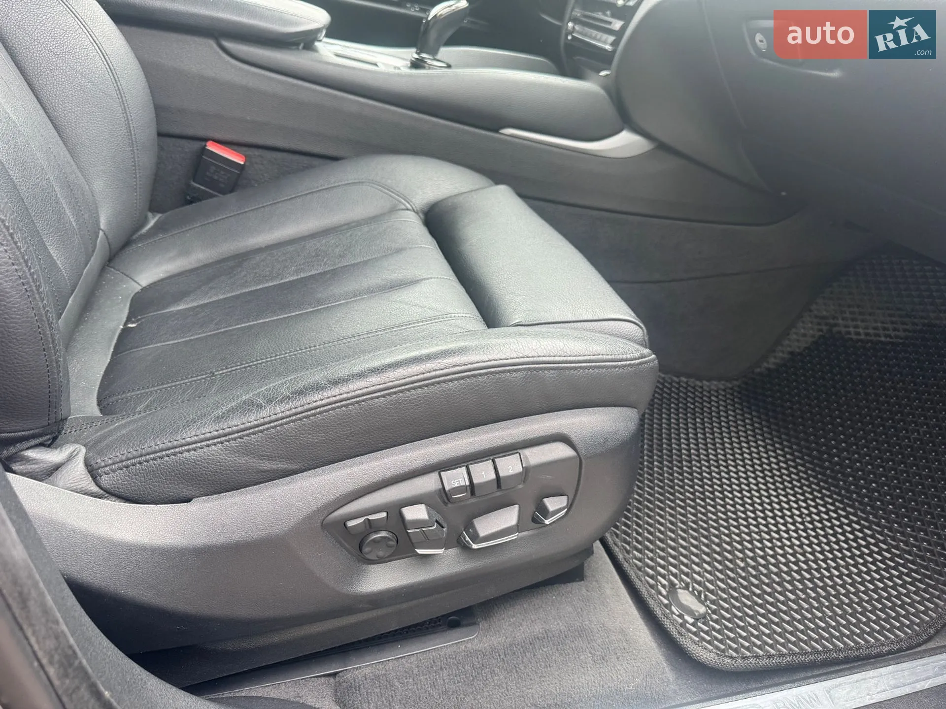 2015 BMW X6 - мініатюра 19