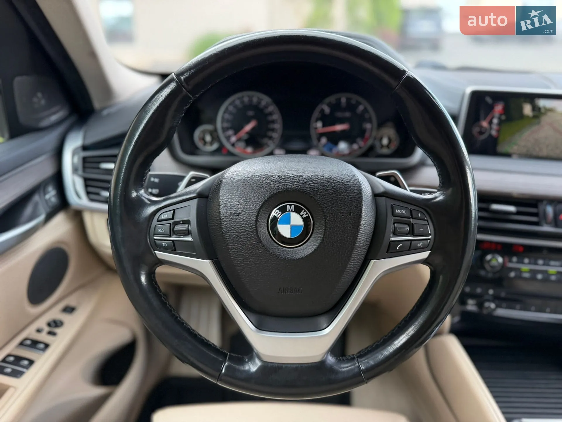 2016 BMW X6 - мініатюра 32