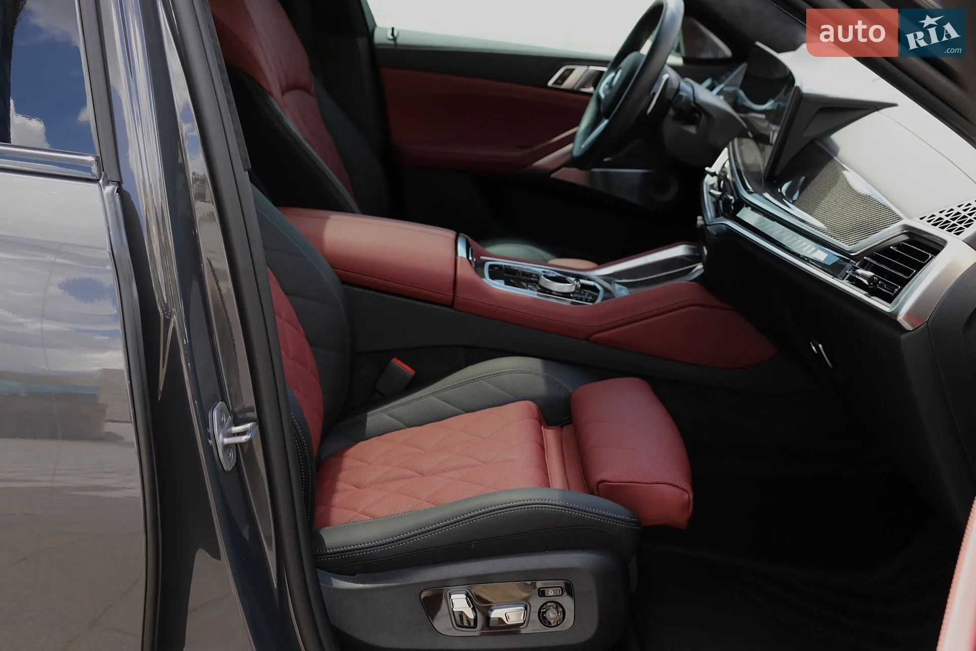 2025 BMW X6 - мініатюра 10