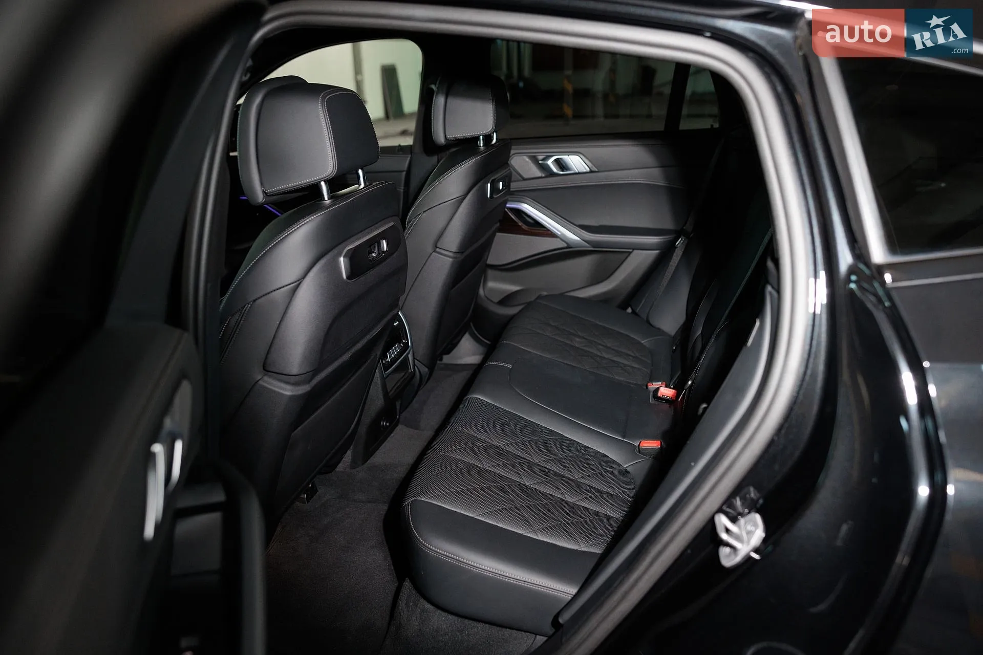 2023 BMW X6 - мініатюра 32