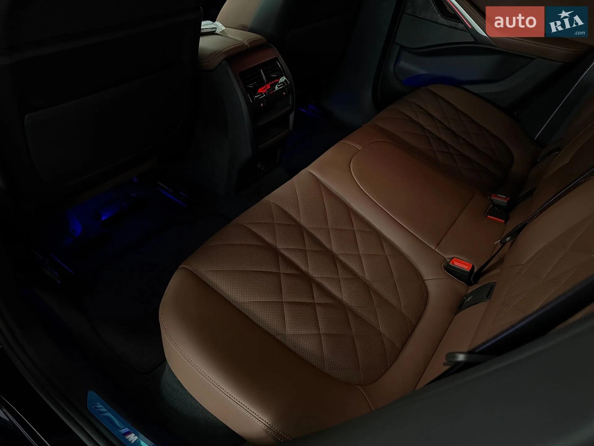 2025 BMW X6 - мініатюра 49