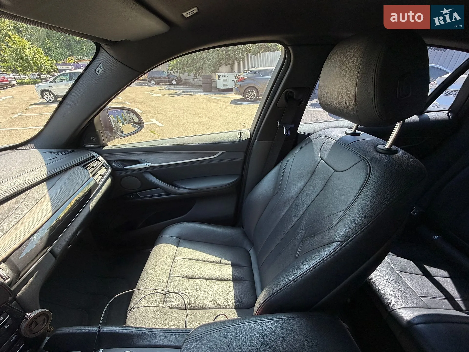 2015 BMW X6 - мініатюра 31