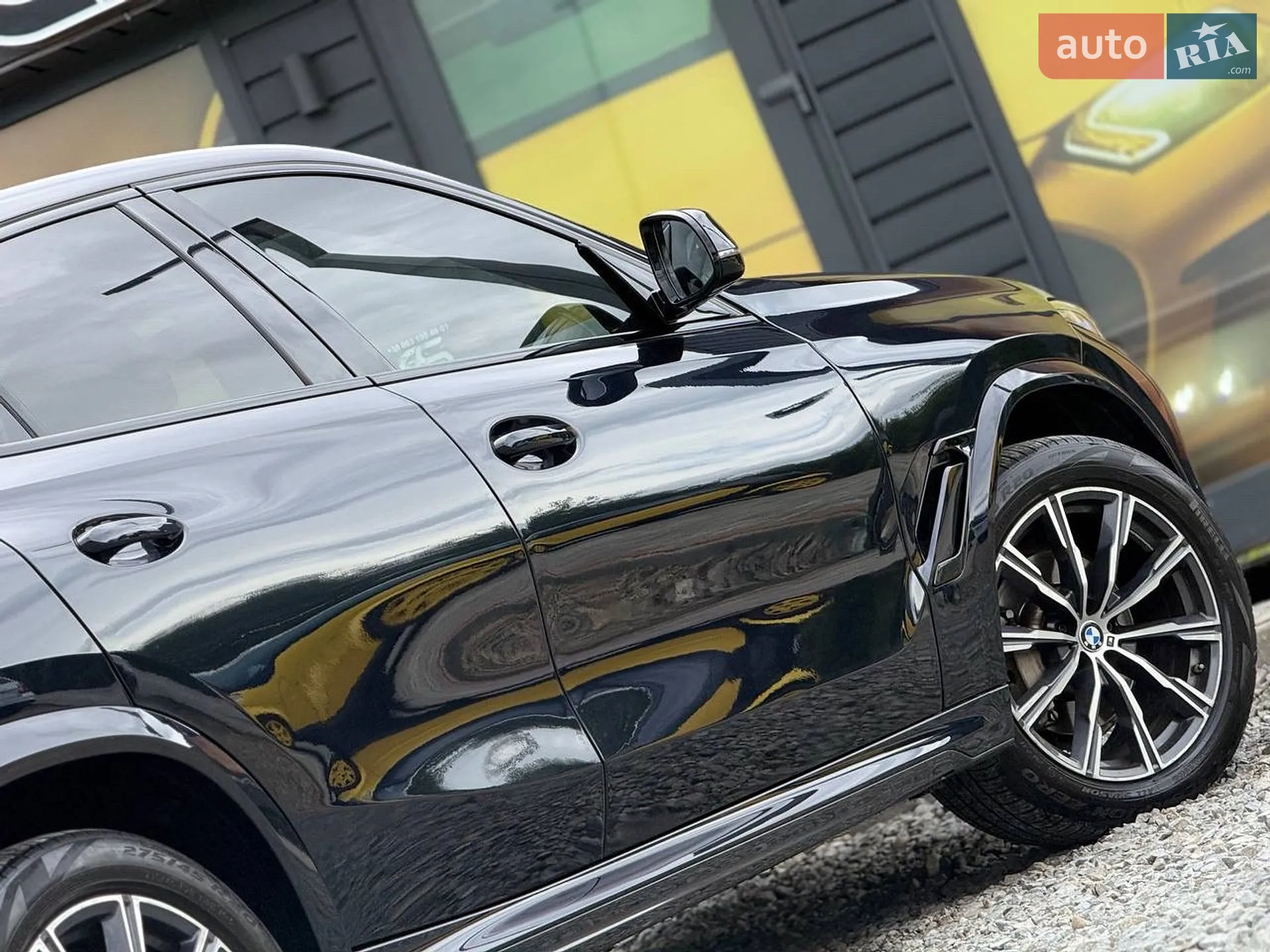 2021 BMW X6 - мініатюра 28