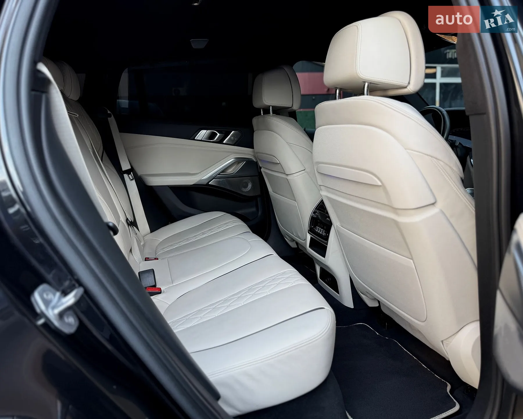 2020 BMW X6 - мініатюра 16