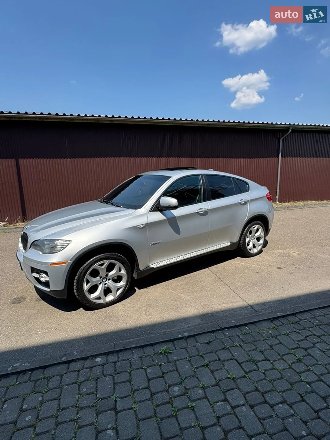 2011 BMW X6 - мініатюра 3