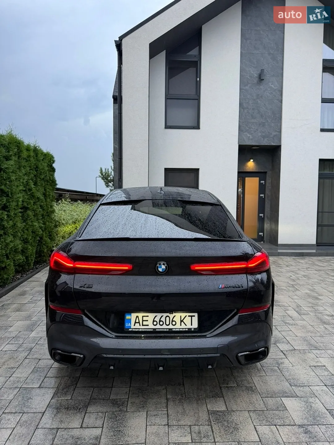 2022 BMW X6 - фото 1