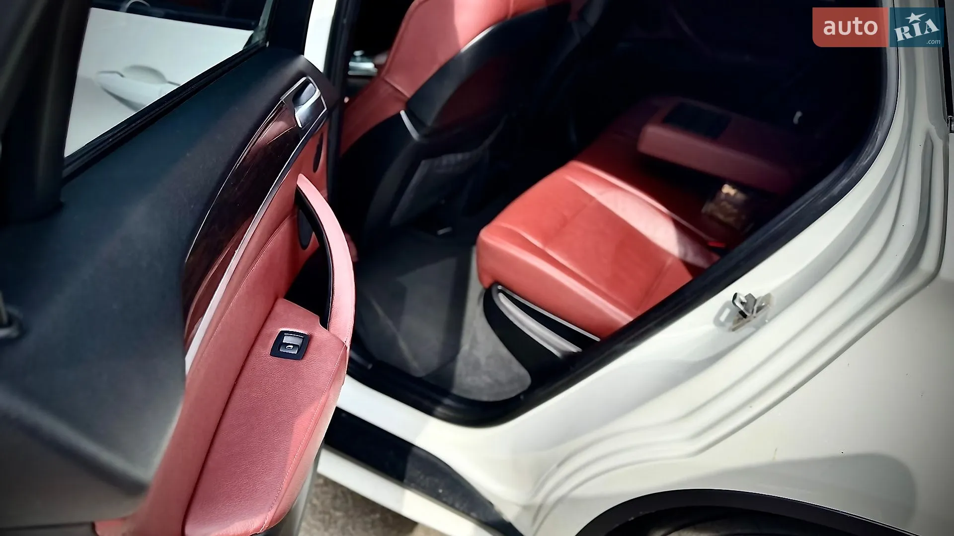 2012 BMW X6 - мініатюра 10