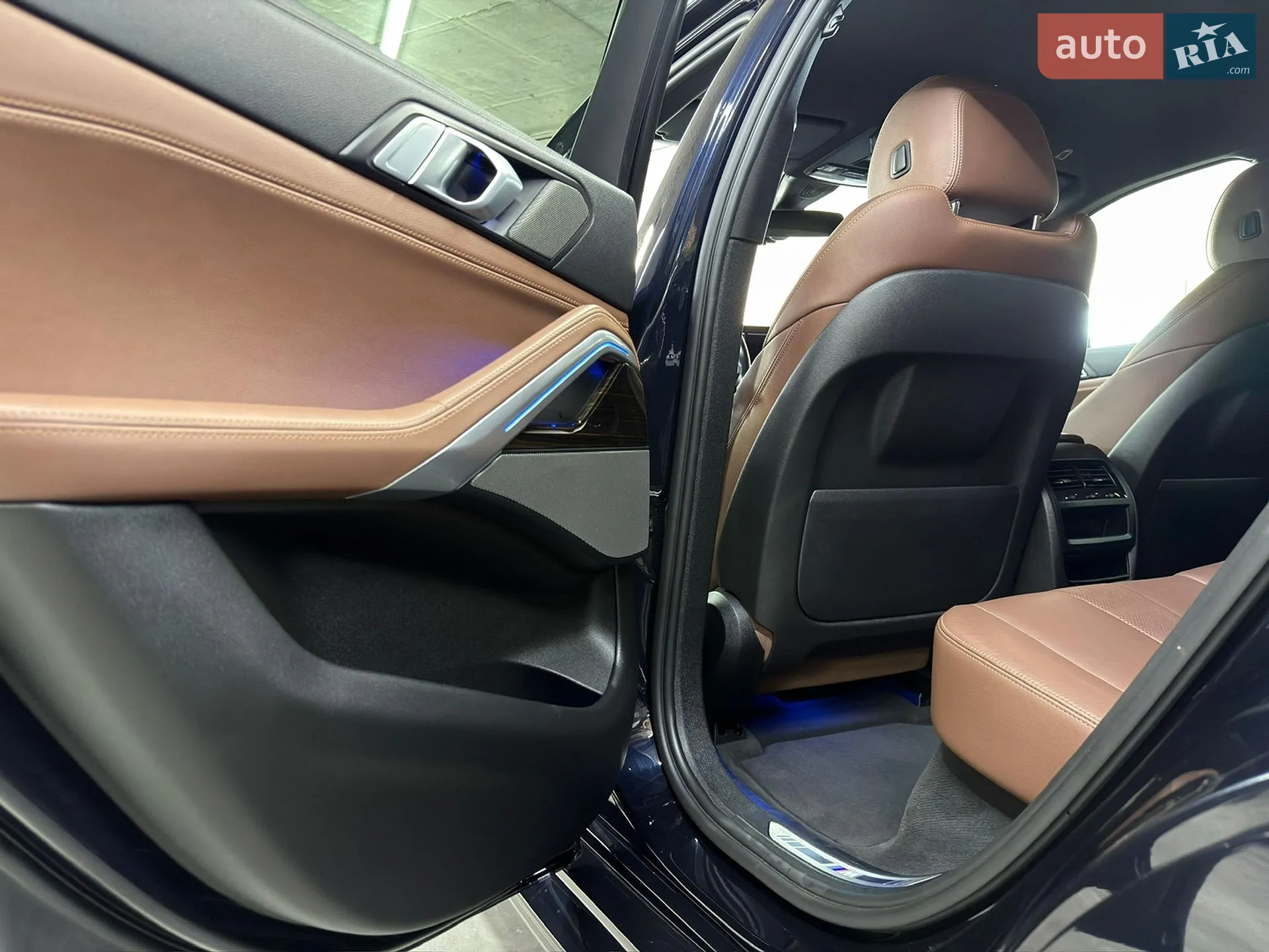 2021 BMW X6 - мініатюра 23