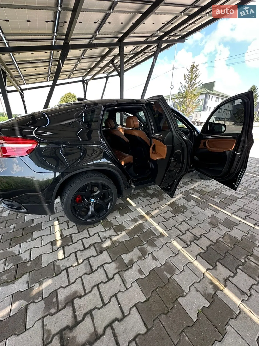2011 BMW X6 - мініатюра 2