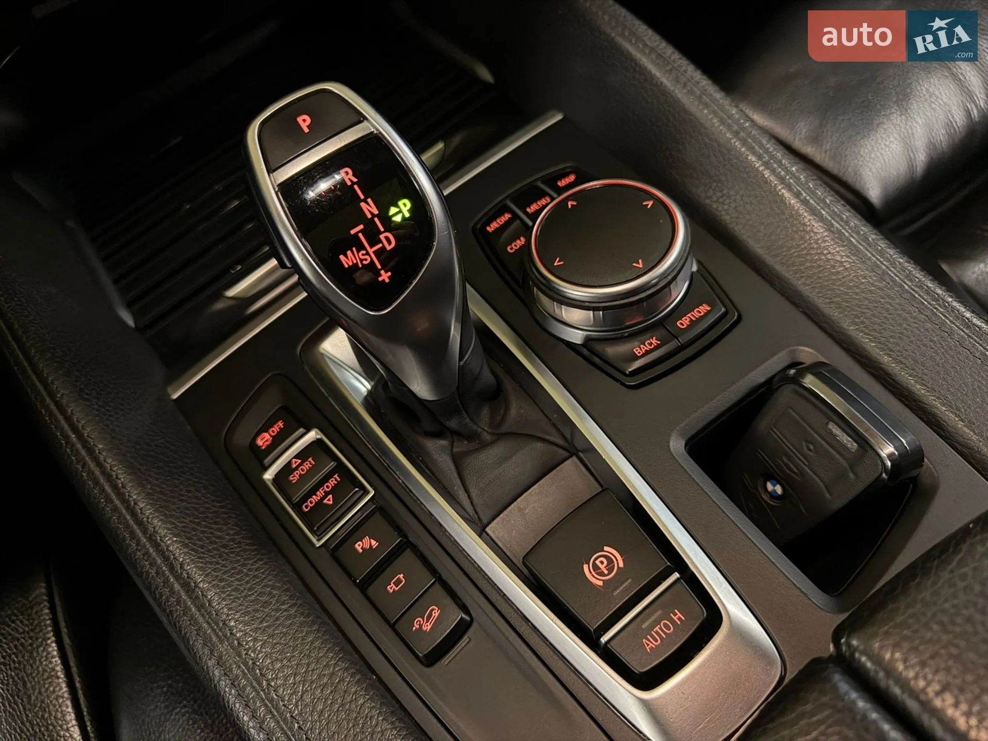 2016 BMW X6 - мініатюра 28