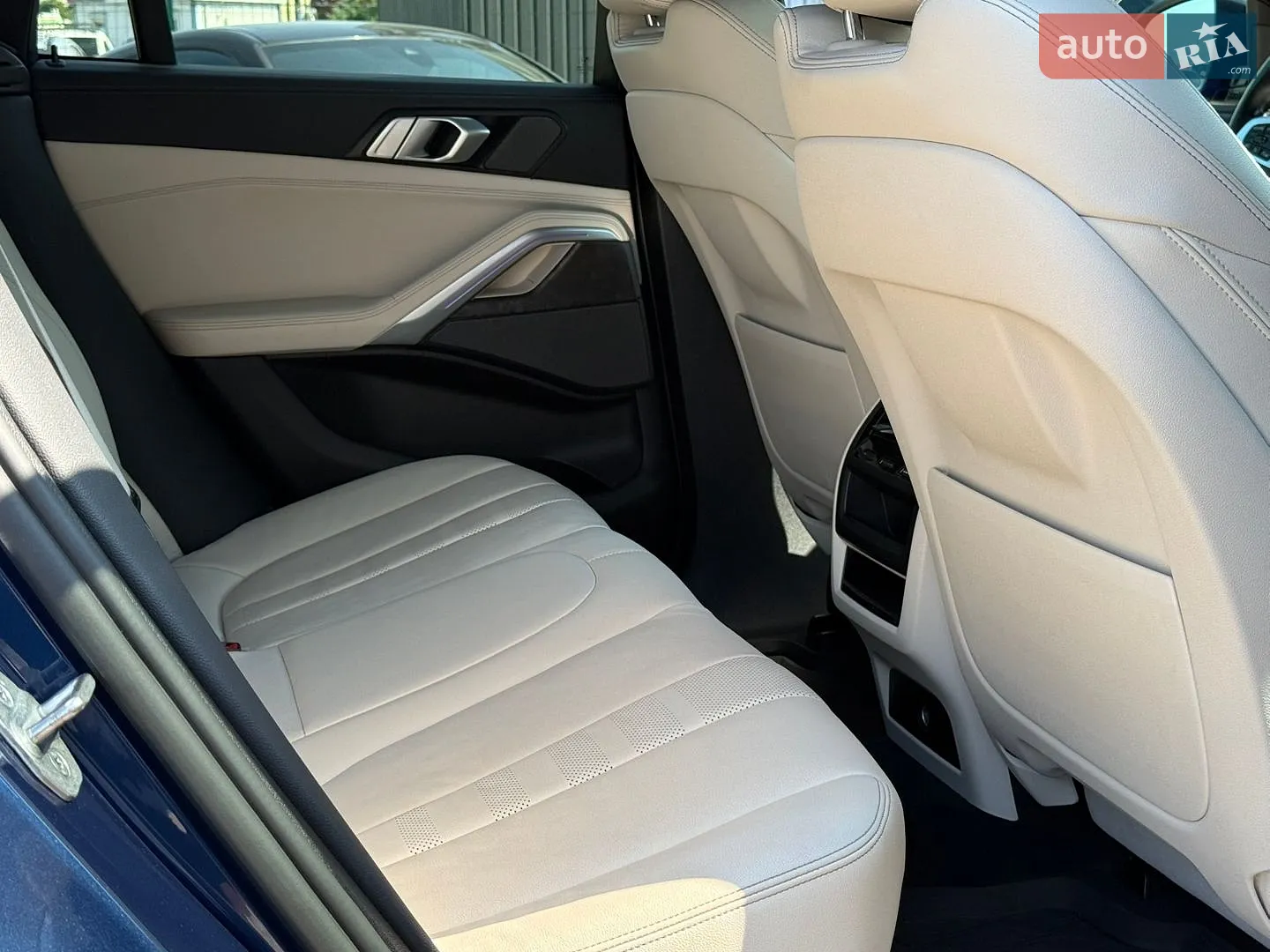 2021 BMW X6 - мініатюра 31