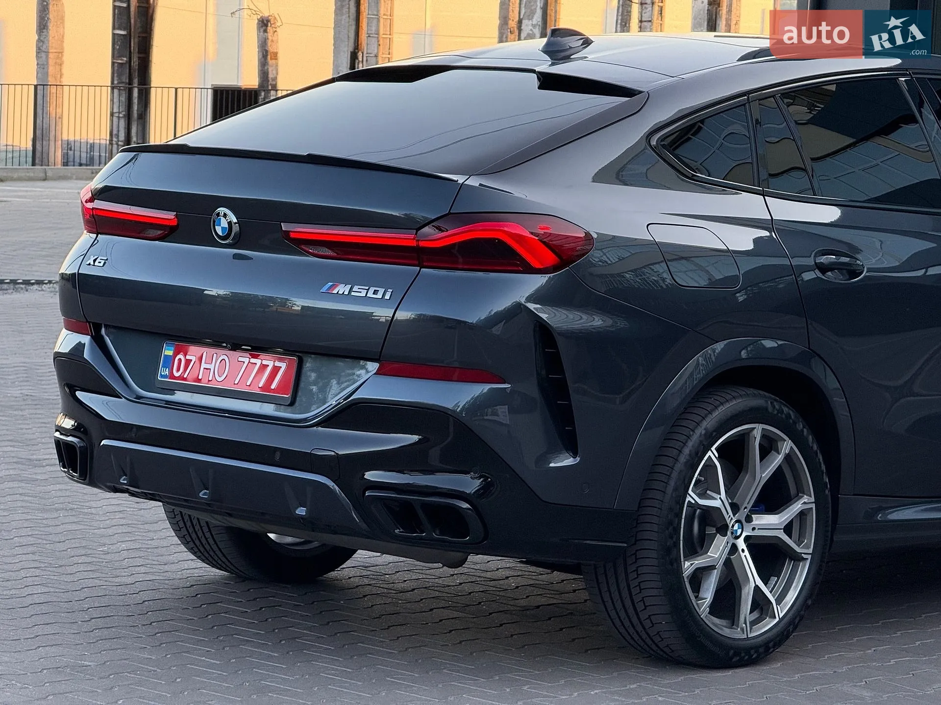 2021 BMW X6 - мініатюра 21