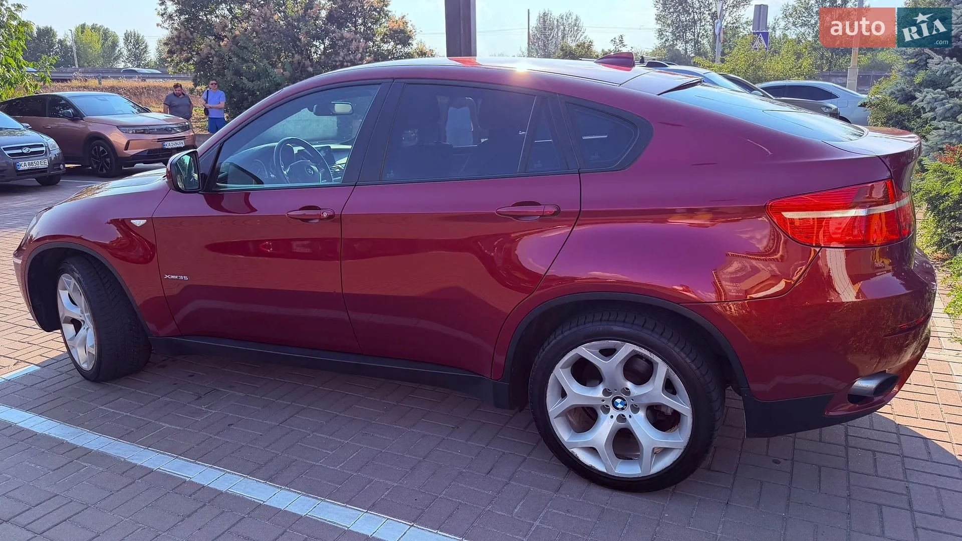 2011 BMW X6 - мініатюра 41