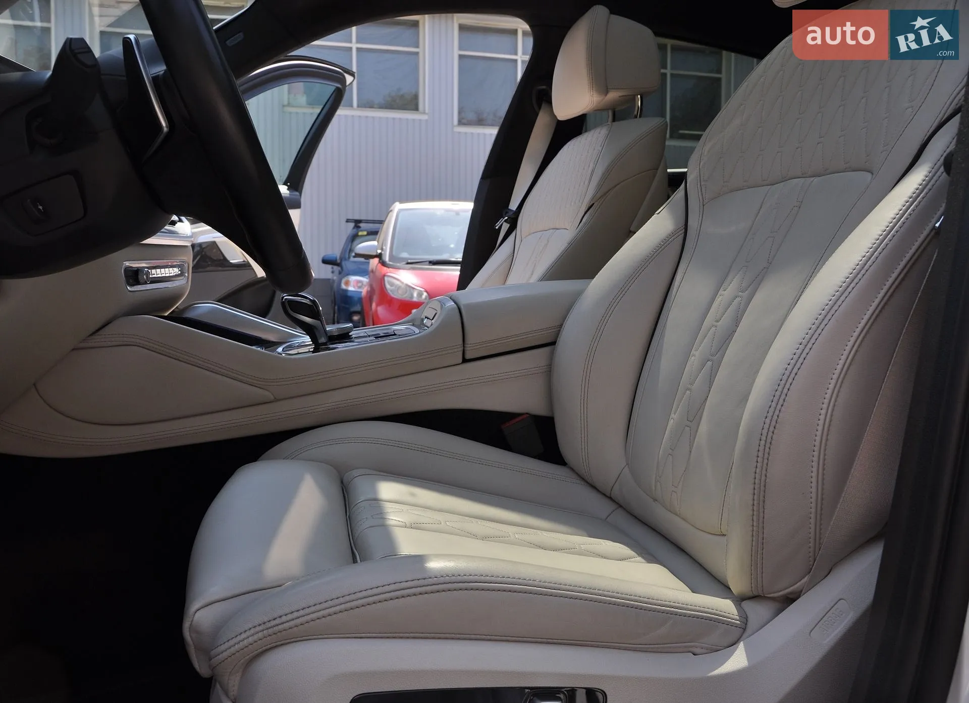 2020 BMW X6 - мініатюра 31