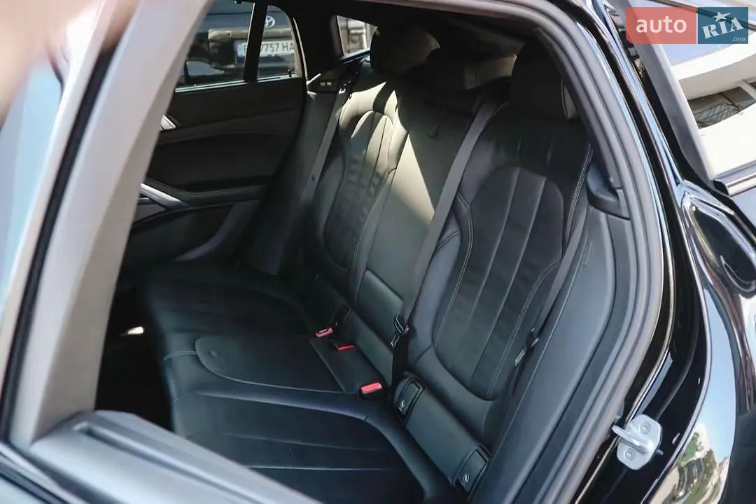 2020 BMW X6 - мініатюра 29