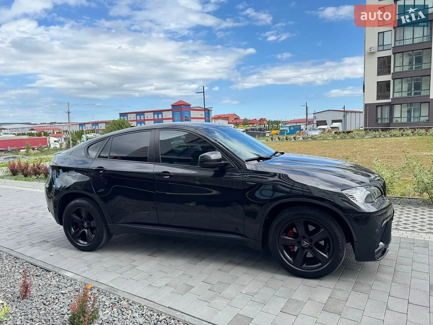2010 BMW X6 - мініатюра 8