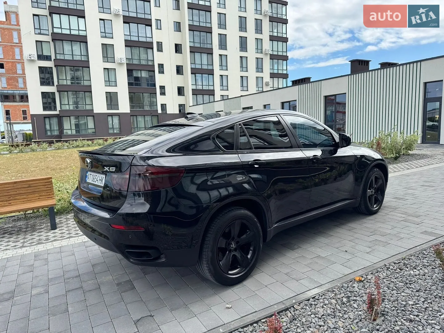 2010 BMW X6 - мініатюра 12