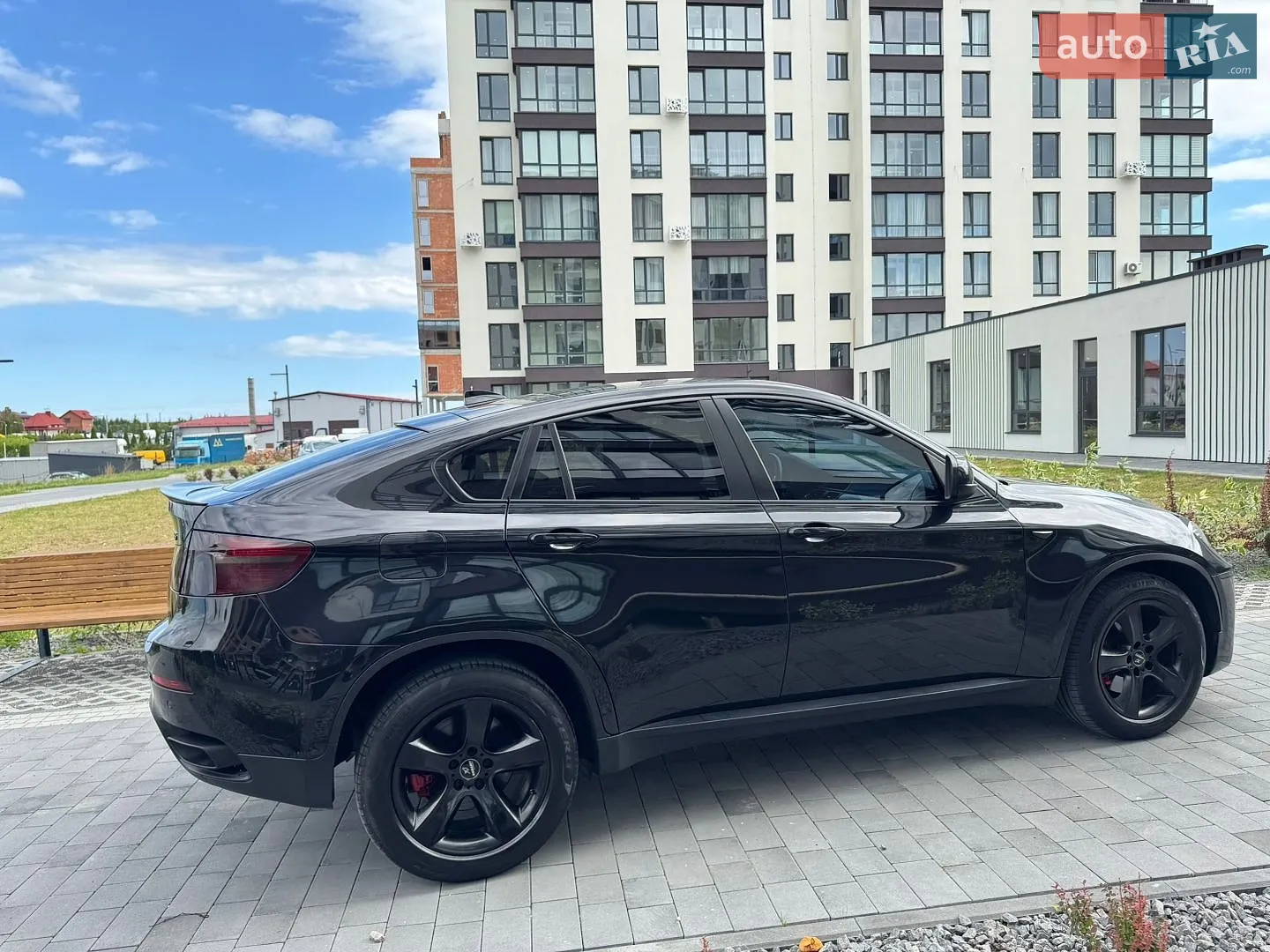 2010 BMW X6 - мініатюра 10