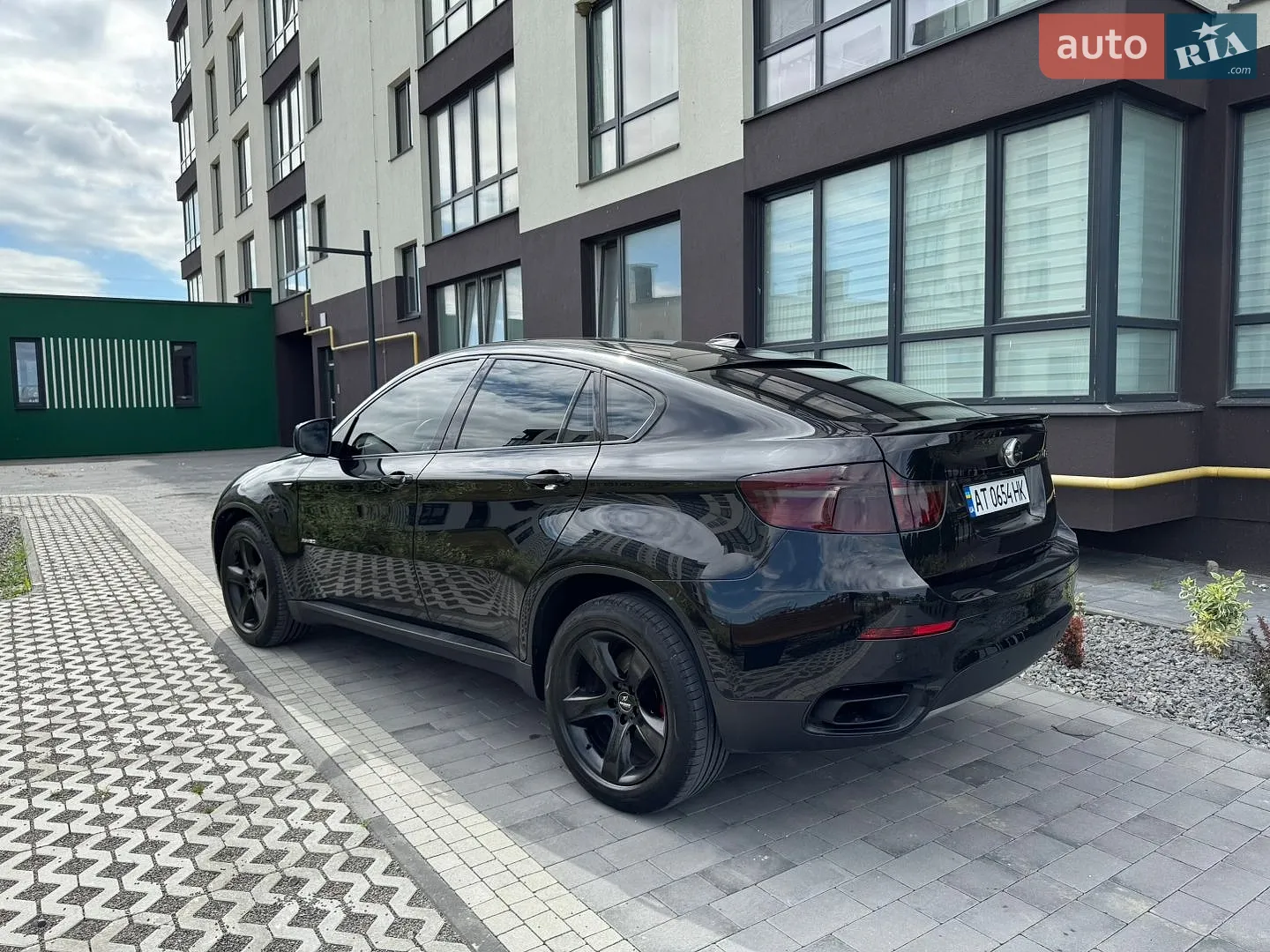 2010 BMW X6 - мініатюра 20