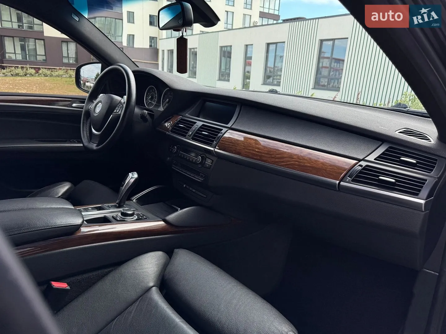 2010 BMW X6 - мініатюра 47