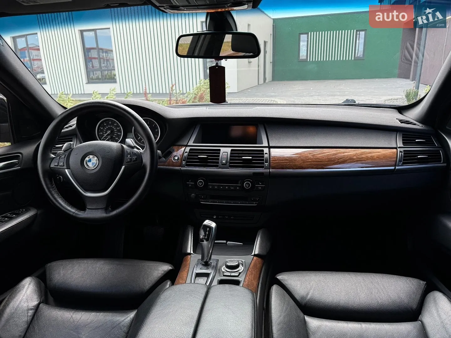 2010 BMW X6 - мініатюра 51