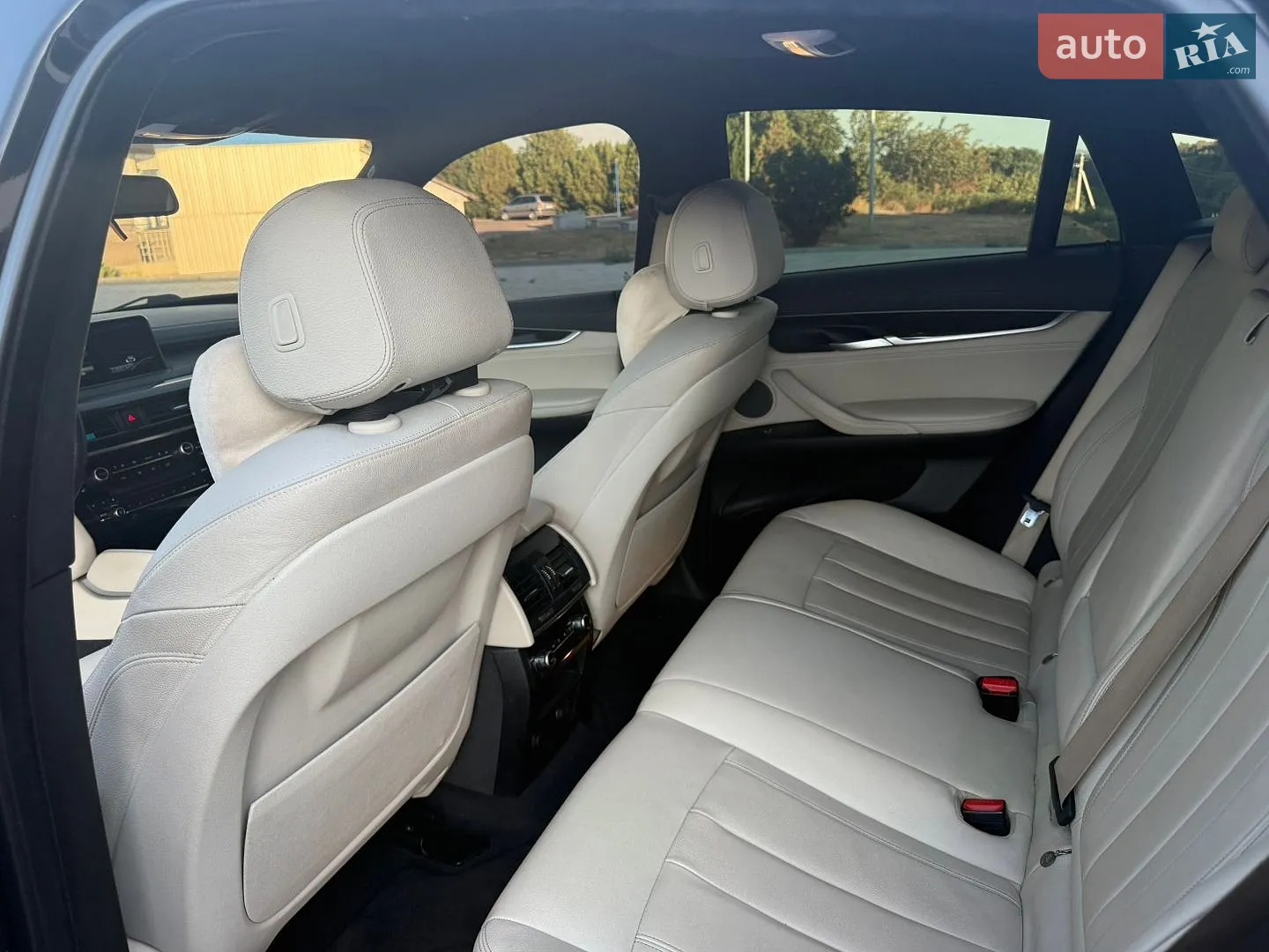 2015 BMW X6 - мініатюра 11
