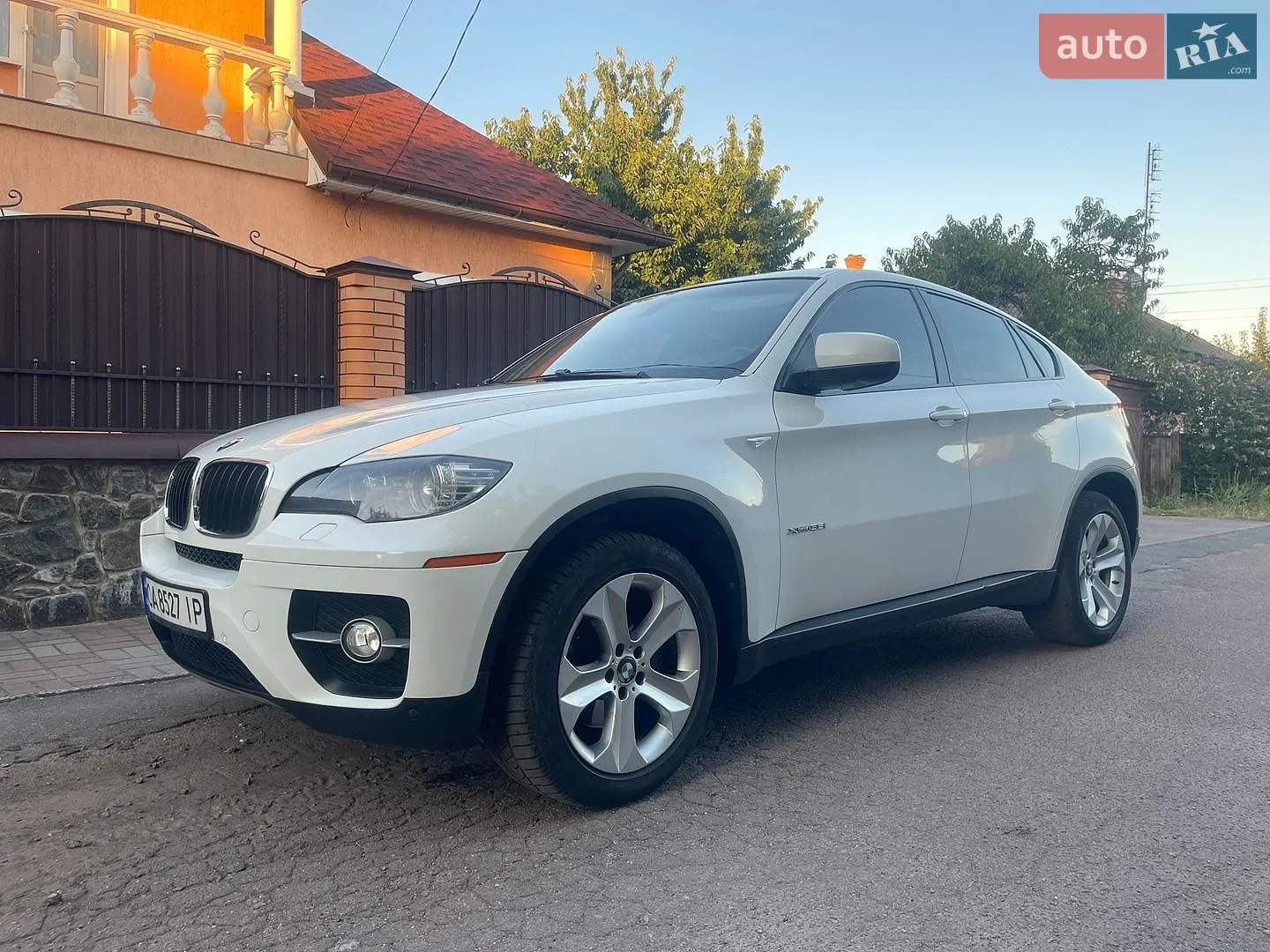 2011 BMW X6 - мініатюра 3