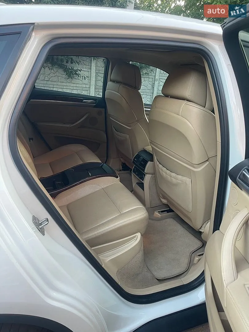 2011 BMW X6 - мініатюра 13