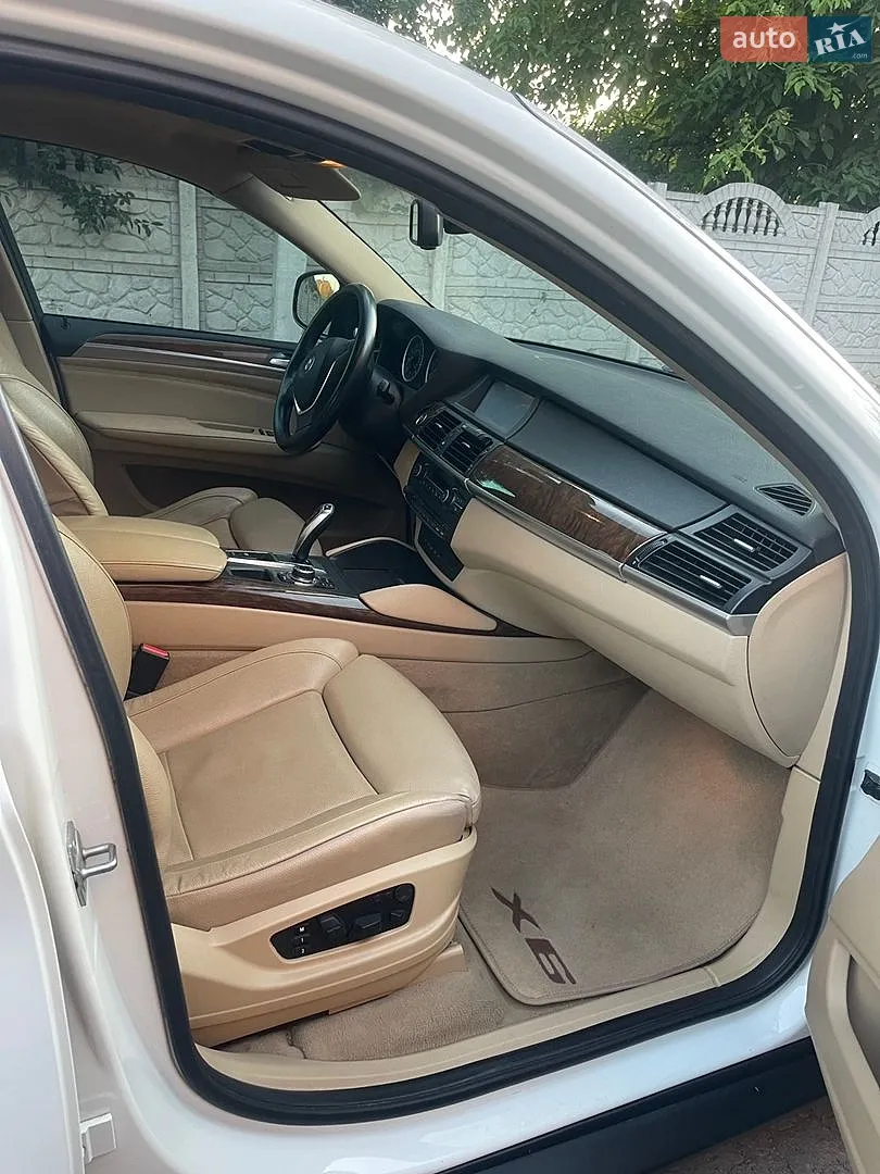 2011 BMW X6 - мініатюра 17