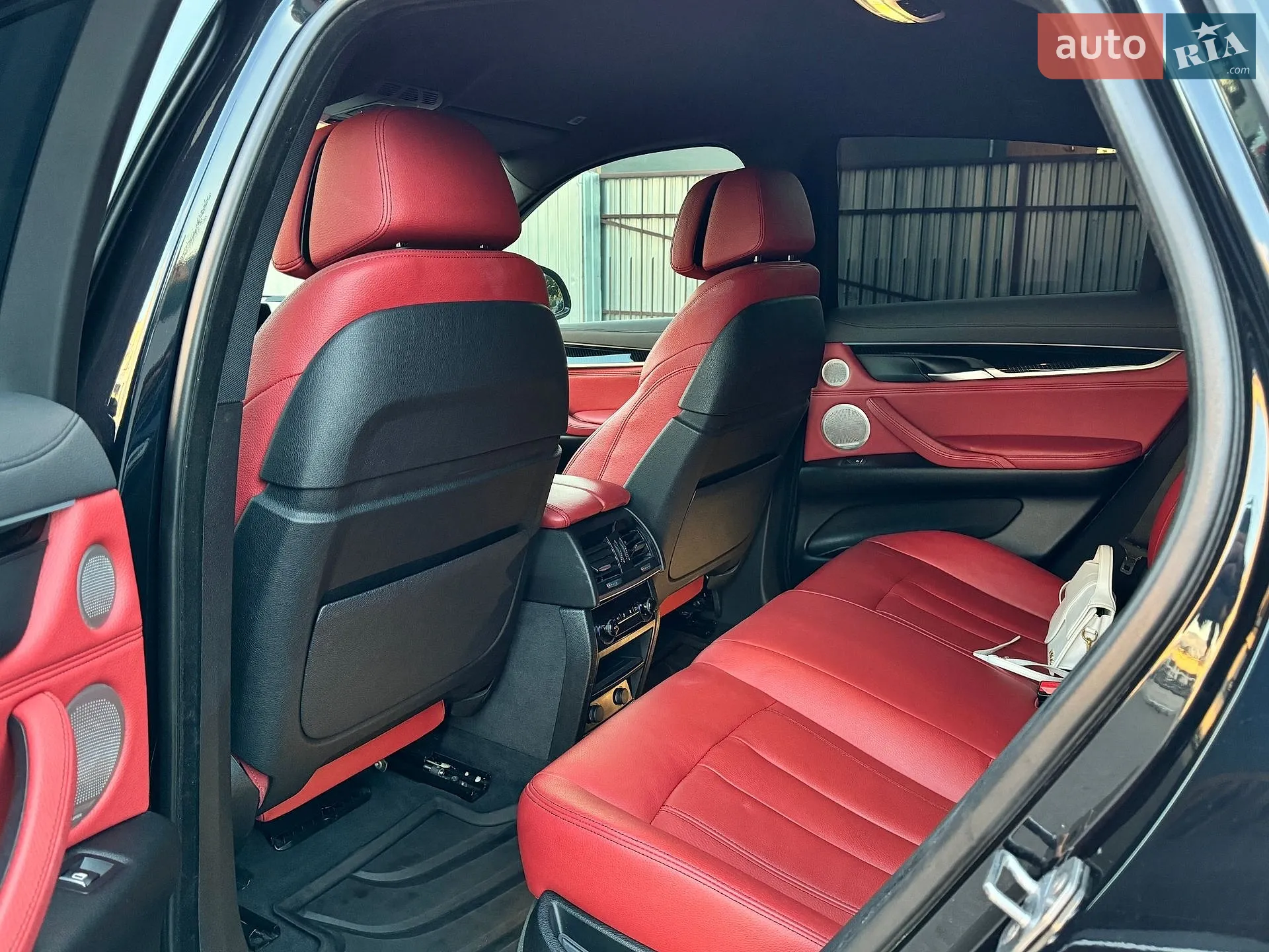2016 BMW X6 - мініатюра 13